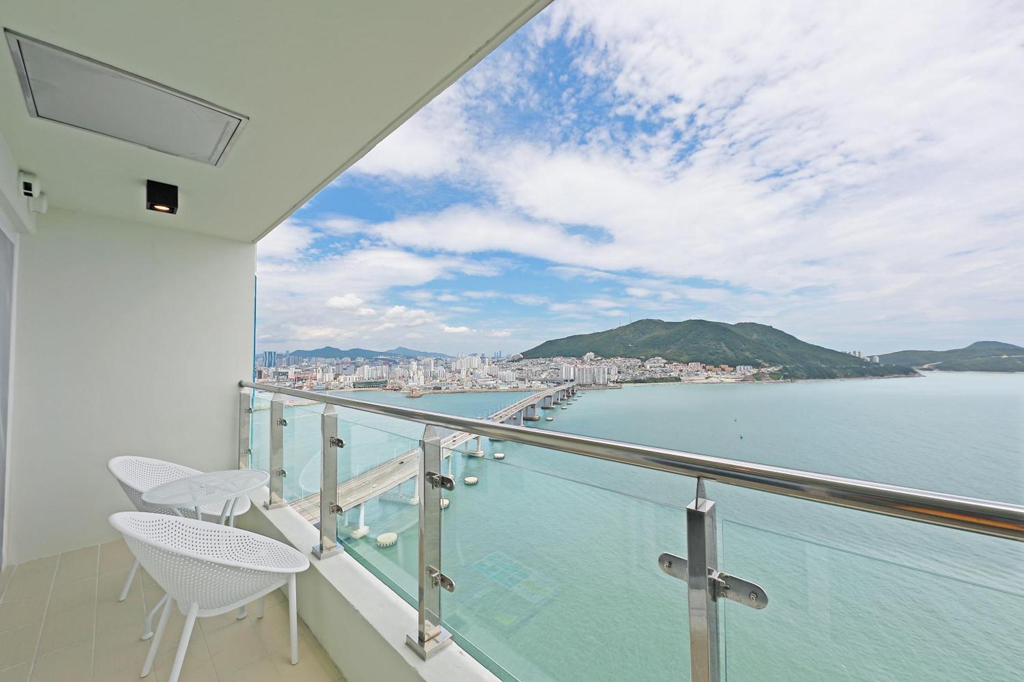 Appartamento Elmomento Songdo Busan Esterno foto